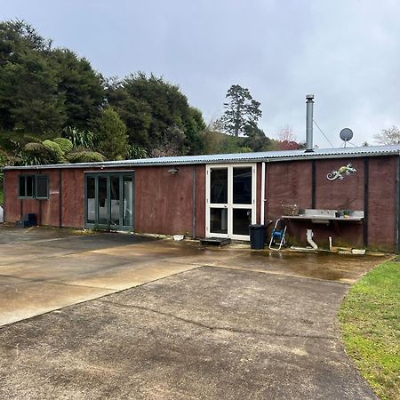 Self Contained Open Shed Space Wainui  المظهر الخارجي الصورة